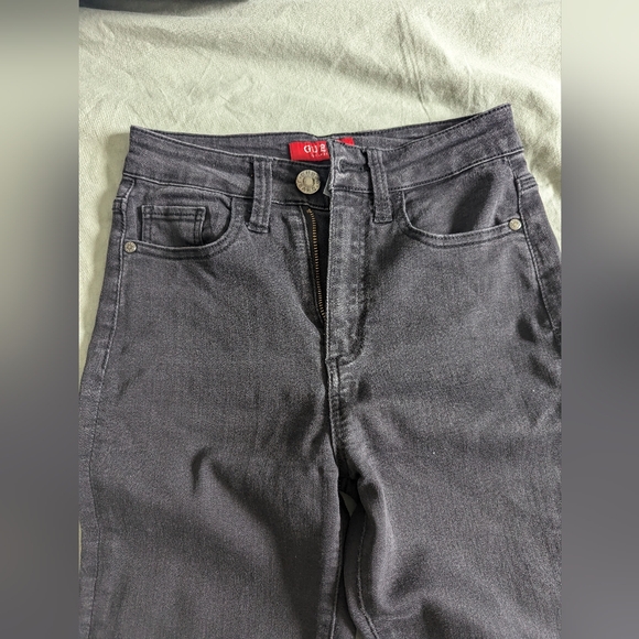 Guess black high rise skinny jeans - Picture 2 of 5